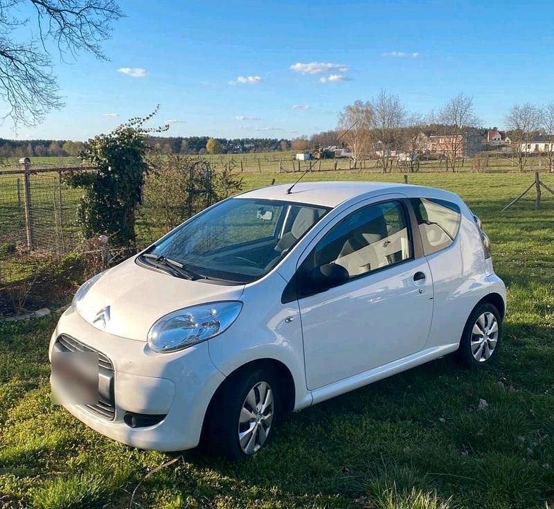 Gebraucht Citroën C1 68 PS (50 kW) 2008 Weiß Kleinwagen
