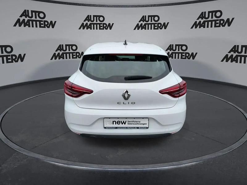 Gebraucht Renault Clio V Equilibre 91 PS (66 kW) 2023 Weiß Limousine