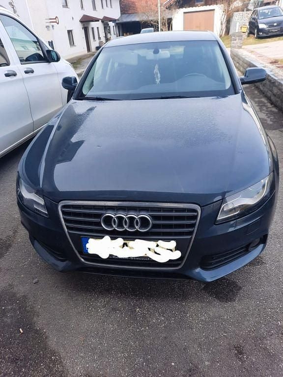 Gebraucht Audi A4 Ambiente 160 PS (117 kW) 2009 Grau Limousine