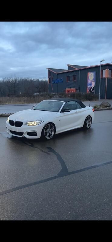 Gebraucht 2015 BMW M235 M Sport Cabrio | 23.500 € (Fairer Preis) - Bild 1/4