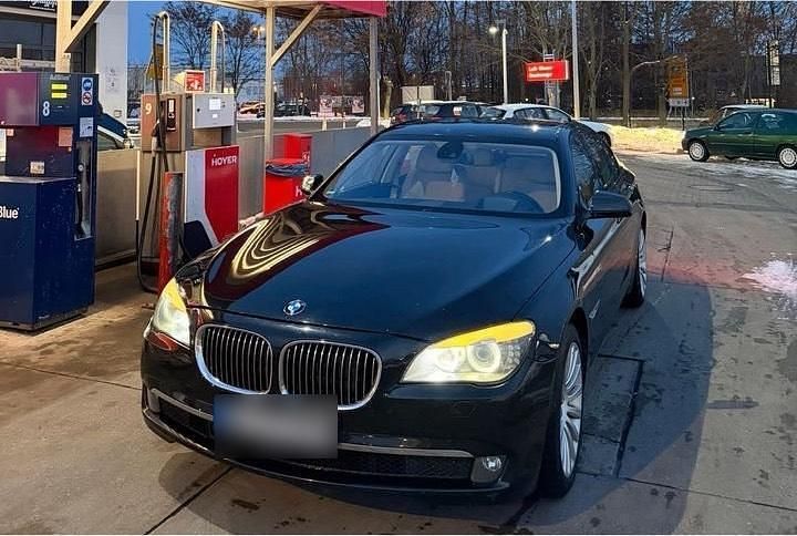 Gebraucht BMW 730 245 PS (180 kW) 2010 Schwarz Limousine