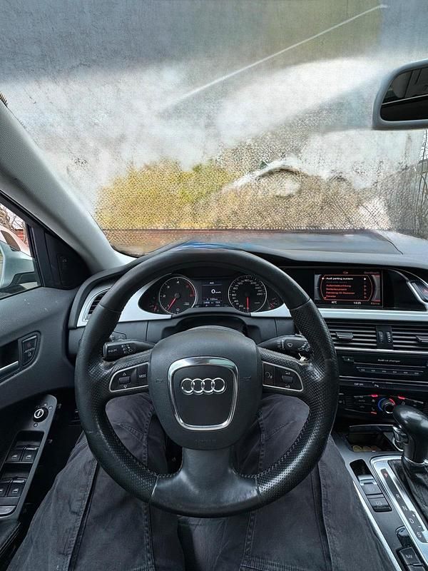 Usata Audi A4 239 CV (175 kW) 2009 Nero Station wagon