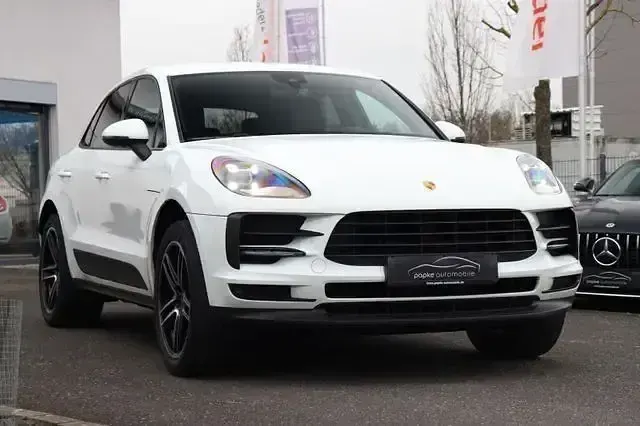 Second-hand Porsche Macan 245 CP (180 kW) 2020 Alb SUV