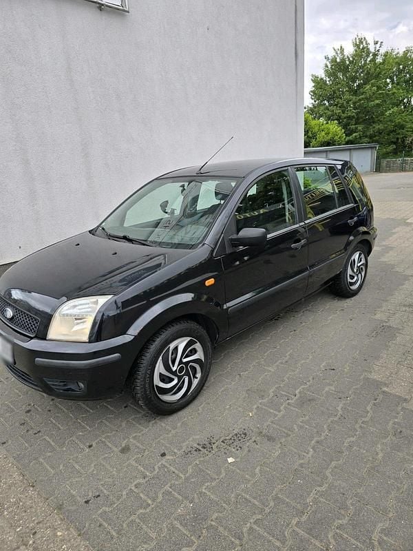 Gebraucht Ford Fusion 80 PS (58 kW) 2005 Kleinwagen