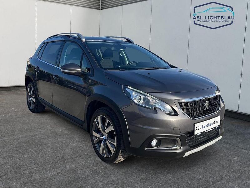 Gebraucht Peugeot 2008 Allure 110 PS (80 kW) 2018 Platinium SUV