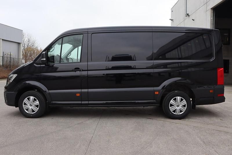 Neu VW Crafter 177 PS (130 kW) 2025 Deep black metallic Van
