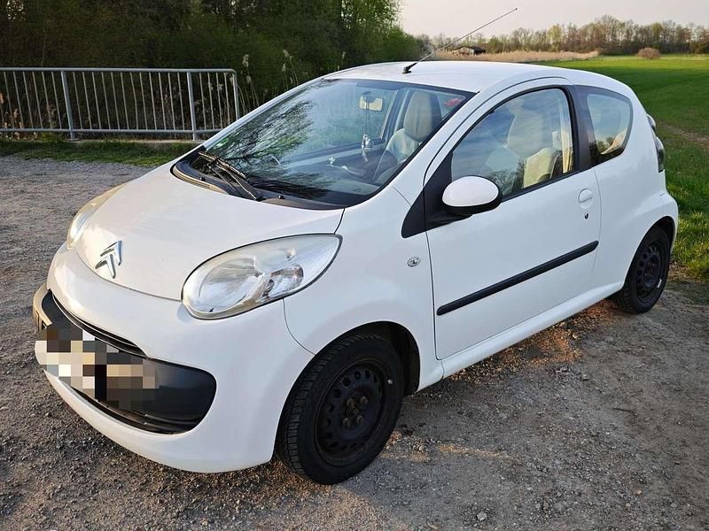 Gebraucht Citroën C1 Style 68 PS (50 kW) 2009 Weiß Kleinwagen