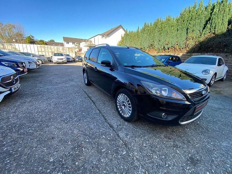 Gebraucht Ford Focus Titanium 109 PS (80 kW) 2010 Schwarz Limousine