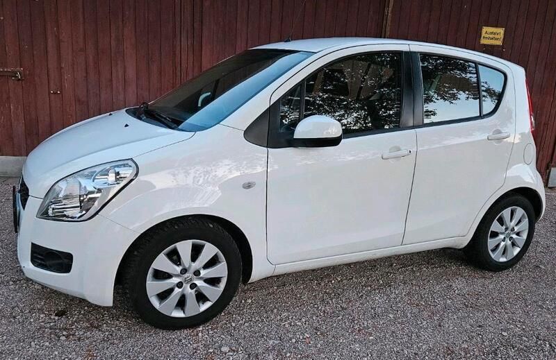 Weiß Gebraucht 2010 Suzuki Splash Kleinwagen | 5.500 € (Fairer Preis) - Bild 1/4
