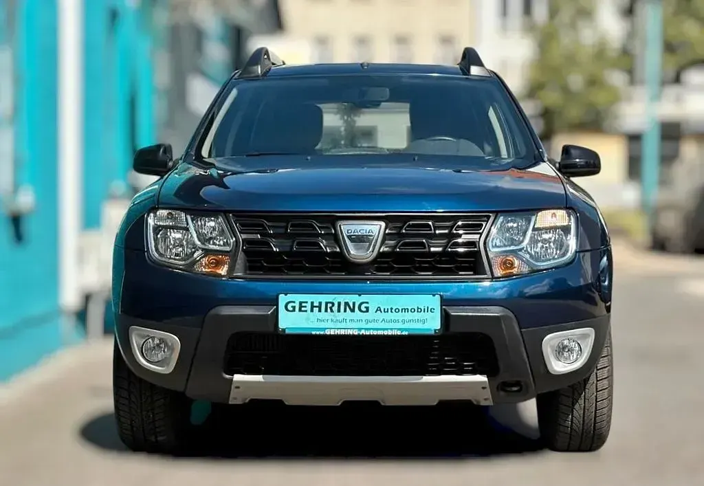 Gebraucht Dacia Duster Black Shadow 125 PS (91 kW) 2017 Blau SUV