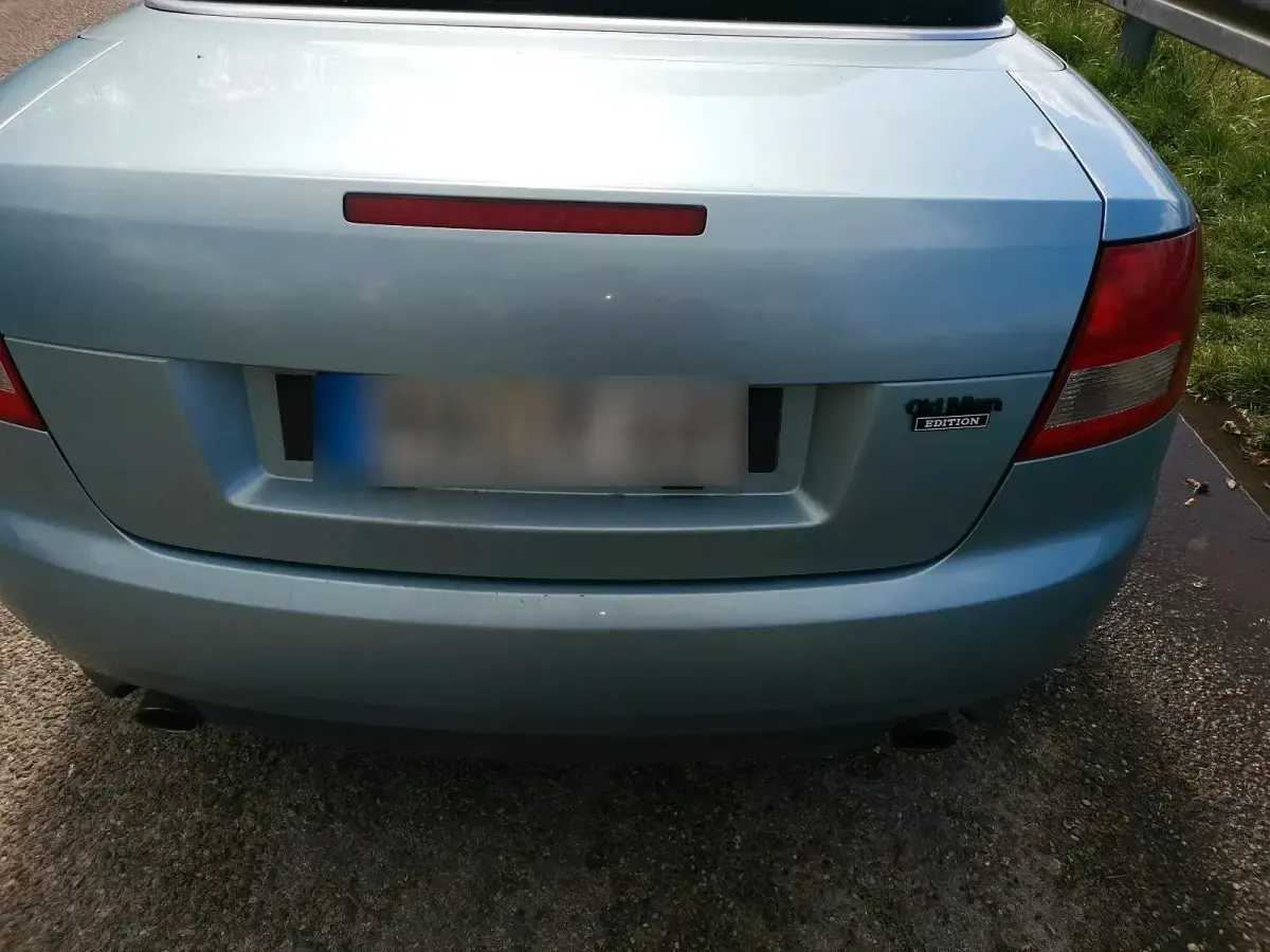Gebraucht Audi A4 Cabriolet 170 PS (125 kW) 2002 Blau Cabrio