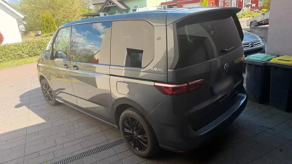 Usata VW T7 Goal 204 CV (150 kW) 2025 Grigio Furgone