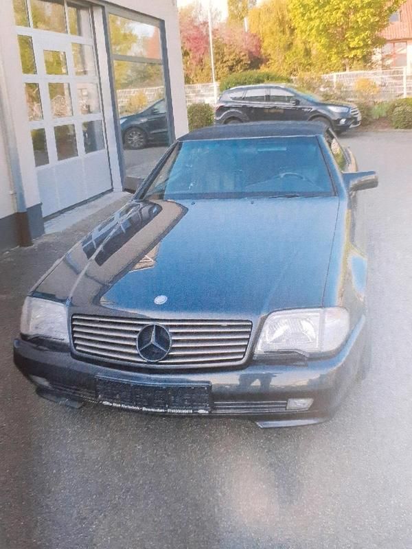 Schwarz Gebraucht 1992 Mercedes SL300 Cabrio | 20.000 € - Bild 1/3