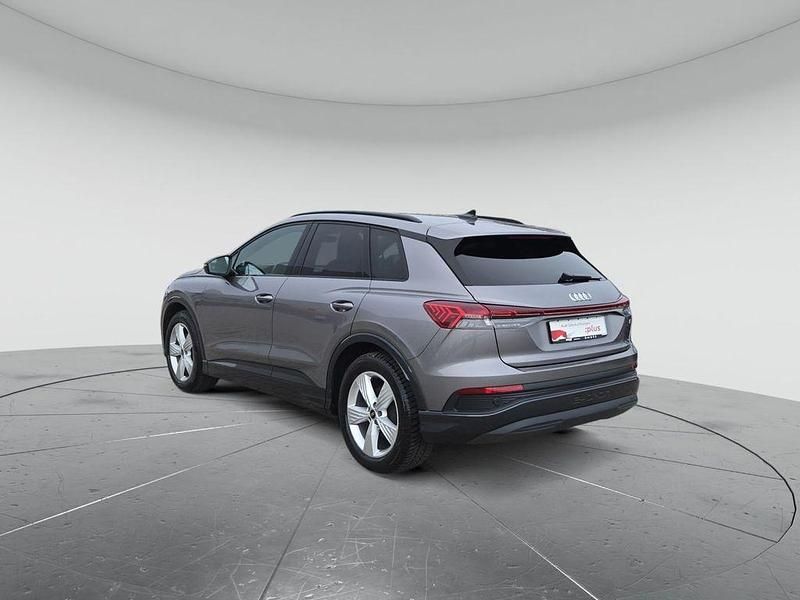 Gebraucht Audi Q4 e-tron S-Line 150 kW (204 PS) 2022 Taifungrau metallic SUV