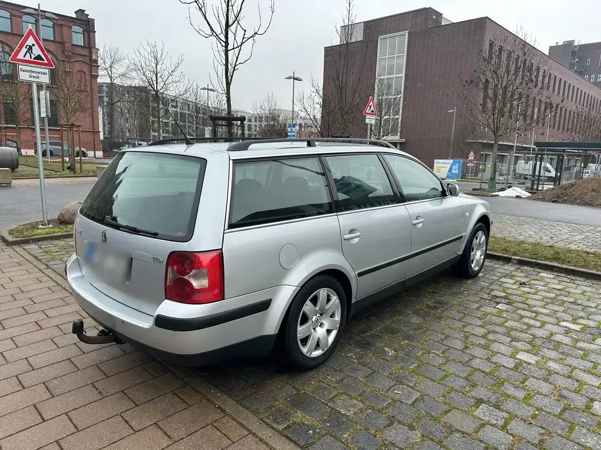 Gebraucht VW Passat 101 PS (74 kW) 2003 Kombi