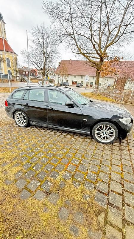Usata BMW 318 2009 Nero Station wagon