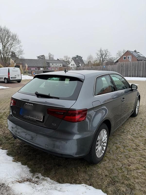 Usata Audi A3 110 CV (80 kW) 2016 Grigio Utilitaria