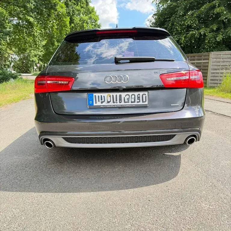 Gebraucht Audi A6 S-Line 204 PS (150 kW) 2014 Grau Kombi
