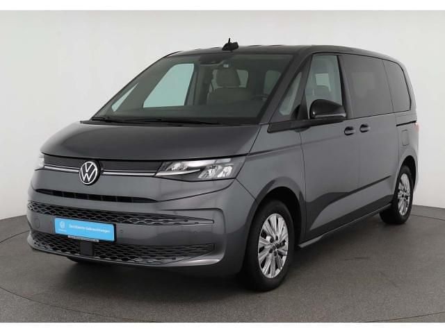 Gebraucht VW Multivan Life 150 PS (110 kW) 2025 Grau Van