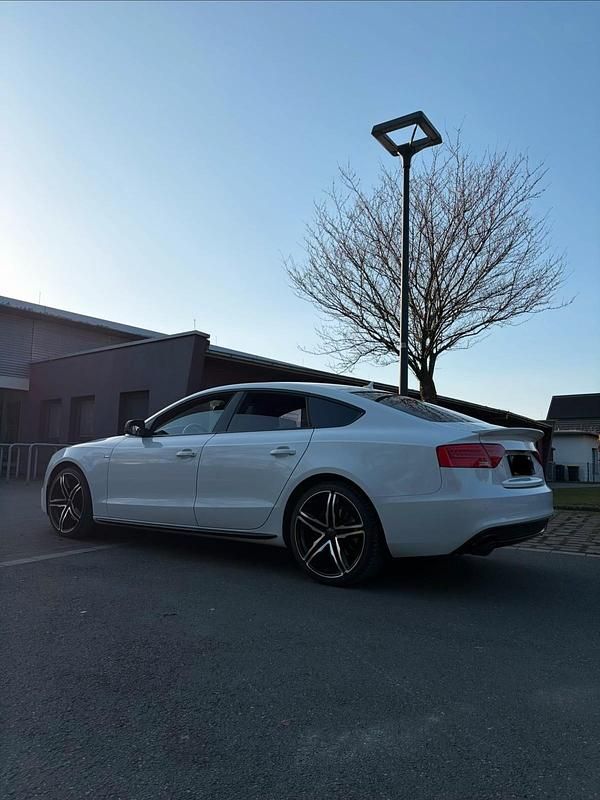 Gebraucht Audi A5 S-Line 245 PS (180 kW) 2014 Weiß Coupé