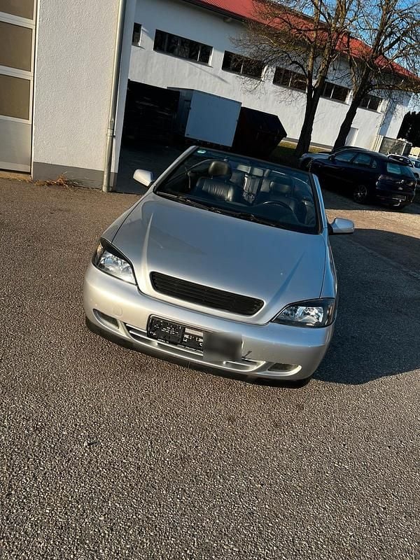 Gebraucht Opel Astra Cabriolet 125 PS (91 kW) 2001 Silber Cabrio