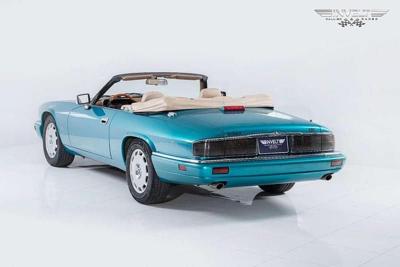 Second-hand Jaguar XJS 232 CP (170 kW) 1996 Verde Cabrio