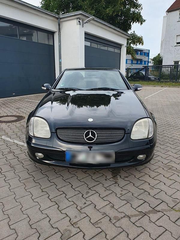 Gebraucht Mercedes SLK200 163 PS (119 kW) 2002 Schwarz Cabrio