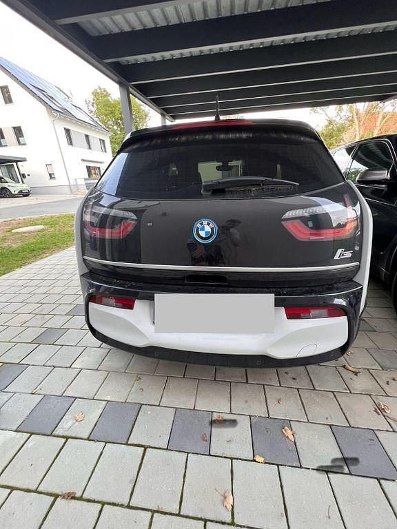 Gebraucht BMW i3 Performance 135 kW (184 PS) 2022 Weiß Kleinwagen