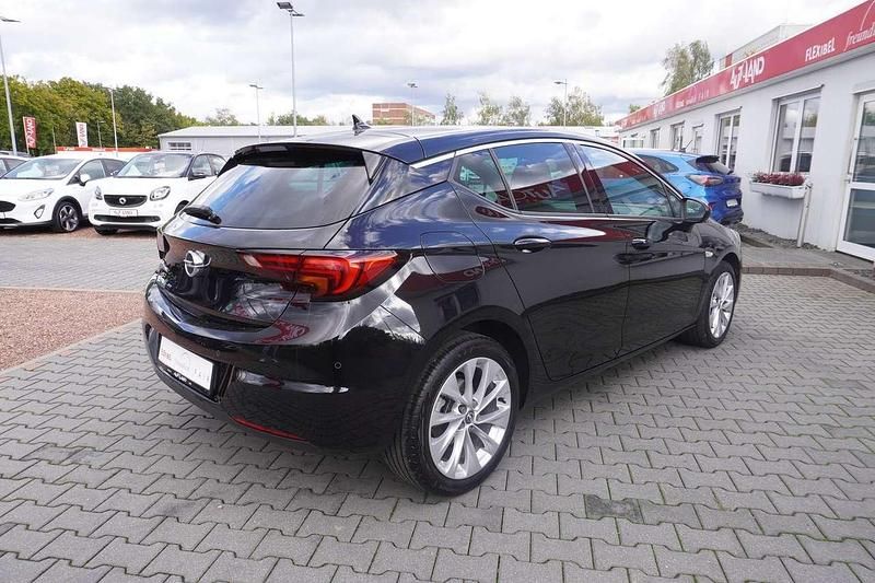 Gebraucht Opel Astra Elegance 131 PS (96 kW) 2020 Schwarz Limousine