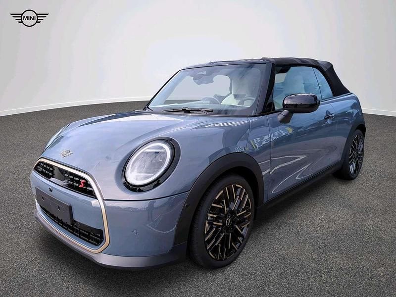 Grau Gebraucht 2024 Mini Cooper S Cabriolet Favoured Cabrio | 37.798 € - Bild 1/4