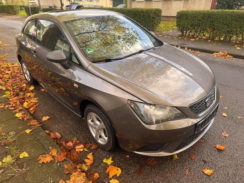 Grau Gebraucht 2014 Seat Ibiza Kleinwagen | 3.490 € (Guter Preis) - Bild 1/4