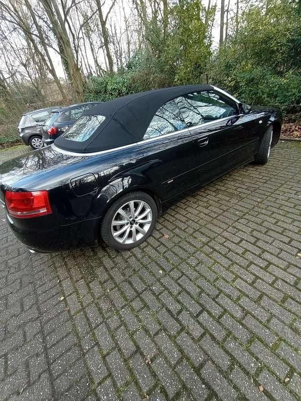 Schwarz Gebraucht 2006 Audi A4 Cabriolet Cabrio | 6.200 € (Guter Preis) - Bild 1/4