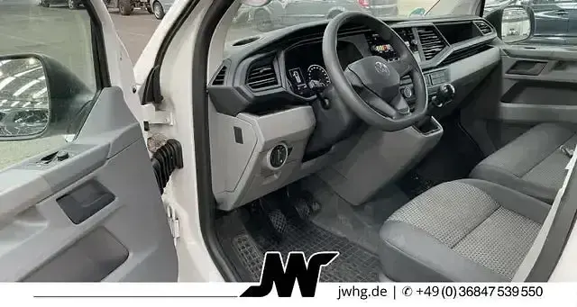 Gebraucht VW T6.1 110 PS (80 kW) 2023 Candyweiß Van
