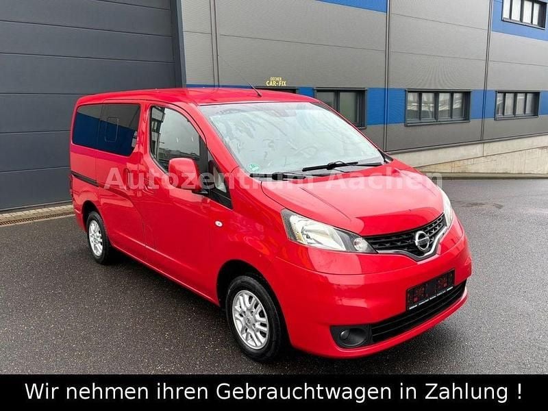 Gebraucht Nissan NV200 110 PS (80 kW) 2015 Rot Van / Kleinbus