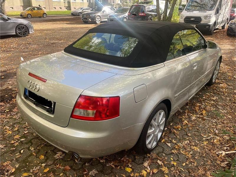 Gebraucht Audi A4 Cabriolet S-Line 170 PS (125 kW) 2003 Silber Cabrio