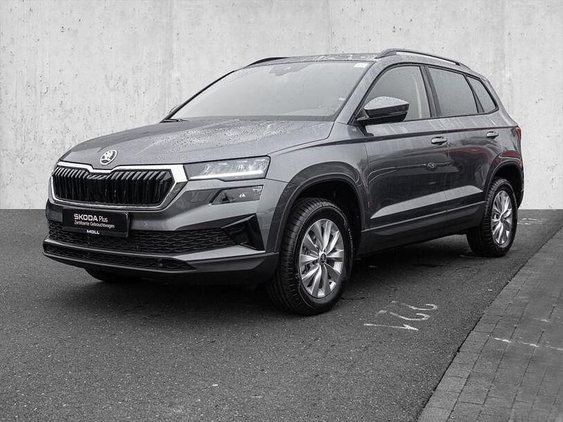 Neu Skoda Karoq Selection 150 PS (110 kW) 2025 Graphitegrau metallic SUV