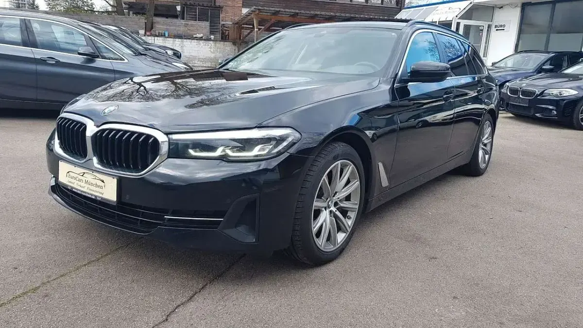 Gebraucht BMW 530 286 PS (210 kW) 2022 Schwarz ii Kombi