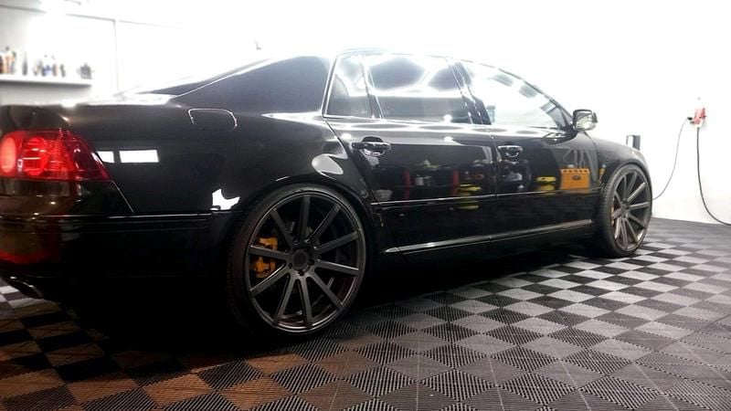 Gebraucht VW Phaeton 335 PS (246 kW) 2009 Schwarz Limousine