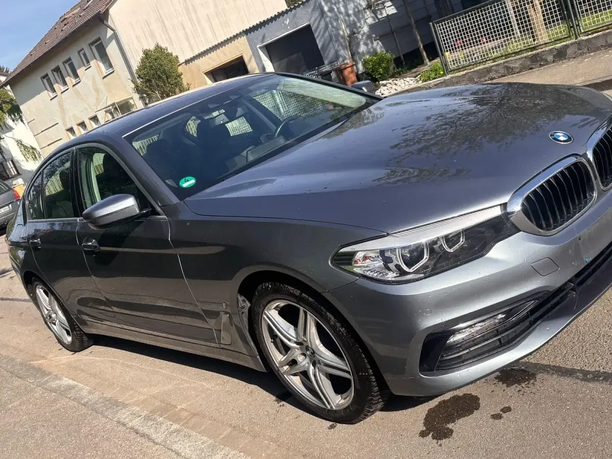 Usata BMW 530e iPerformance 252 CV (185 kW) 2017 Grigio Berlina