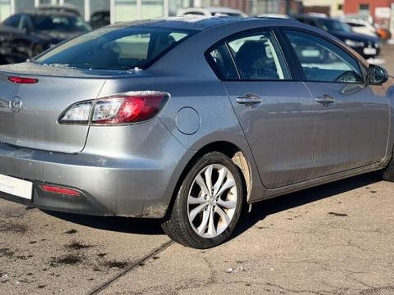 Gebraucht Mazda 3 Exclusive-Line 151 PS (111 kW) 2011 Silber Limousine