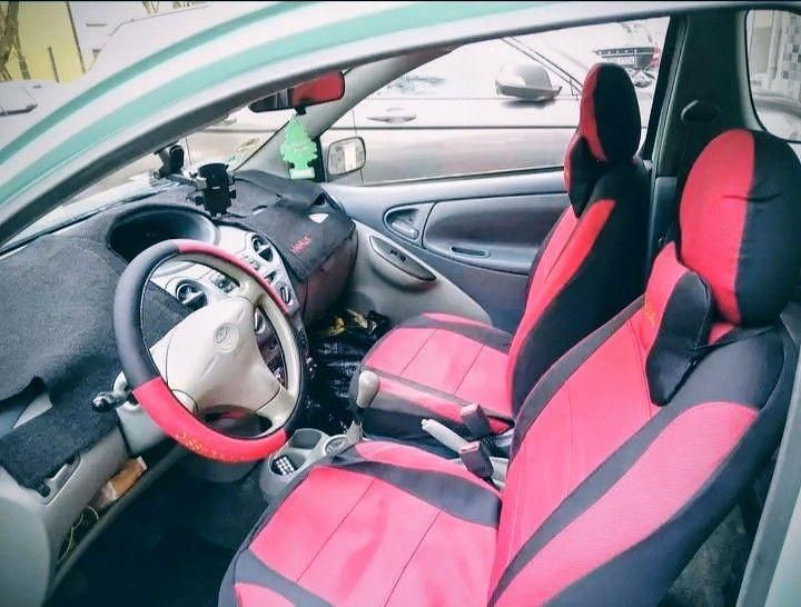 Gebraucht Toyota Yaris Eco 68 PS (50 kW) 2000 Grün Limousine