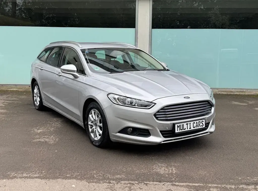 Gebraucht Ford Mondeo 150 PS (110 kW) 2018 Silber Limousine