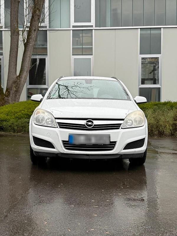 Second-hand Opel Astra 110 CP (80 kW) 2009 Alb Break