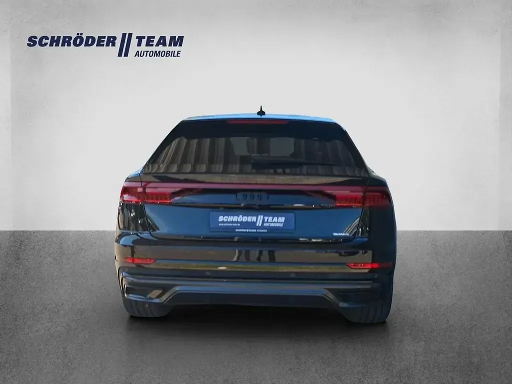 Gebraucht Audi Q8 Competition 286 PS (210 kW) 2023 Schwarz SUV