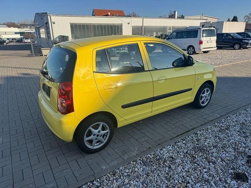 Gebraucht Kia Picanto Start 65 PS (47 kW) 2009 Gelb Kleinwagen