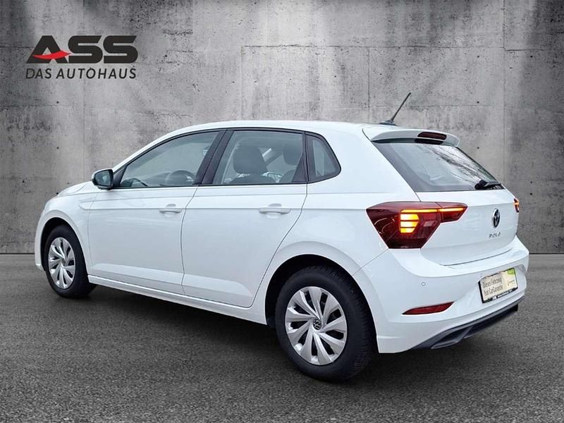 Gebraucht VW Polo Life 80 PS (58 kW) 2022 Pure white Kleinwagen