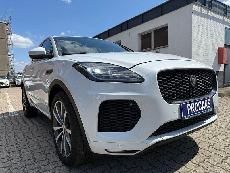Gebraucht Jaguar E-Pace Chequered Flag 179 PS (131 kW) 2021 Weiß SUV