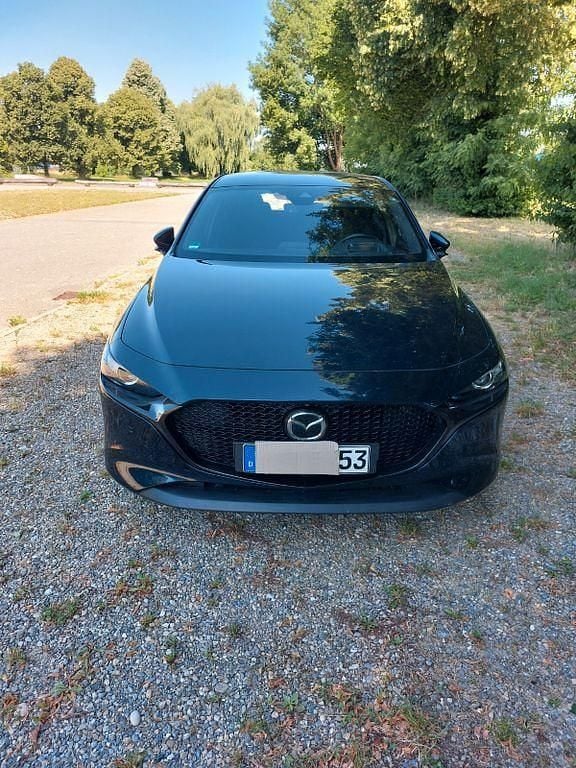 Blau Gebraucht 2019 Mazda 3 Selection Limousine | 15.299 € (Superpreis) - Bild 1/4