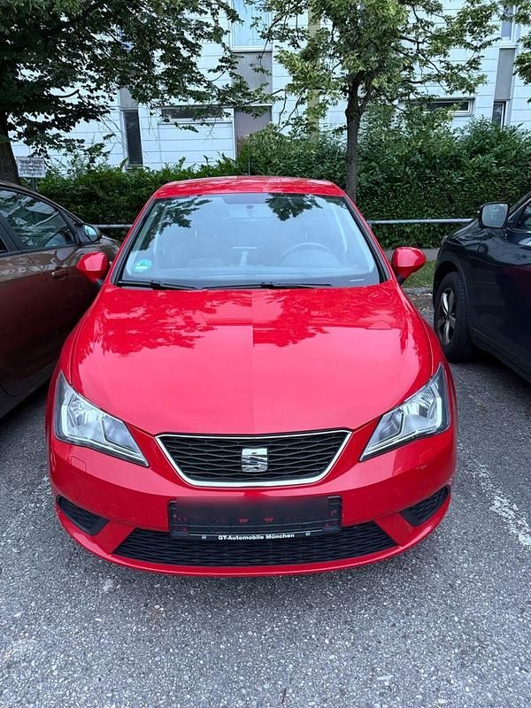 Rot Gebraucht 2014 Seat Ibiza Reference Kleinwagen | 5.200 € (Fairer Preis) - Bild 1/4