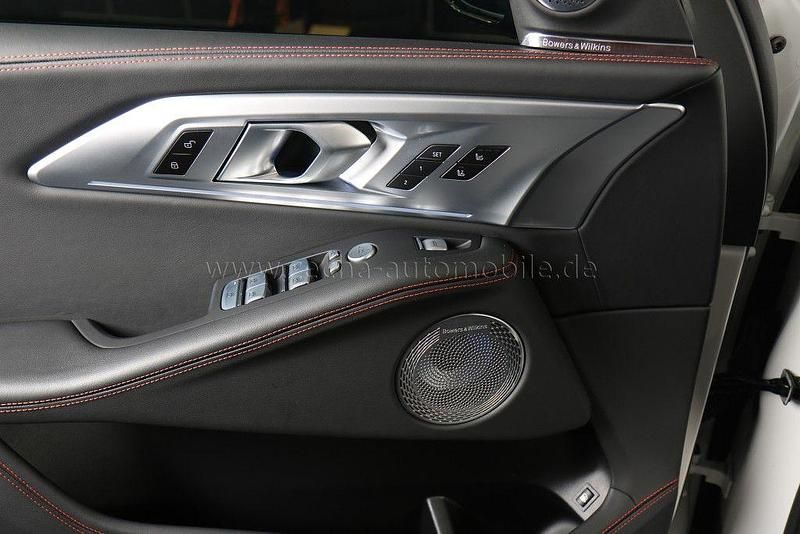 Gebraucht BMW XM Performance 748 PS (550 kW) 2024 Frozen brilliant white SUV